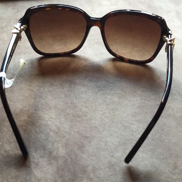 COACH SUNGLASSES (NEW) - Picture 5 of 11